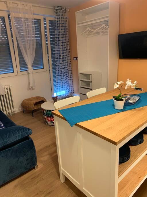 Apartma Oasis In
